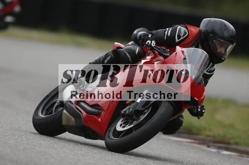 Archiv-2025/06 18.04.2025 Speer Racing ADR/Instruktorentraining/14